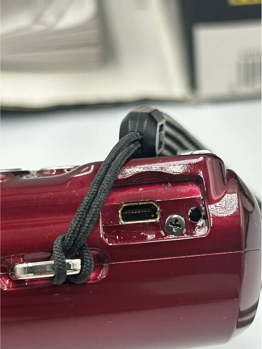 Nikon COOLPIX L20 Red 10MP Digital Camera Bundle For Repair Or Parts